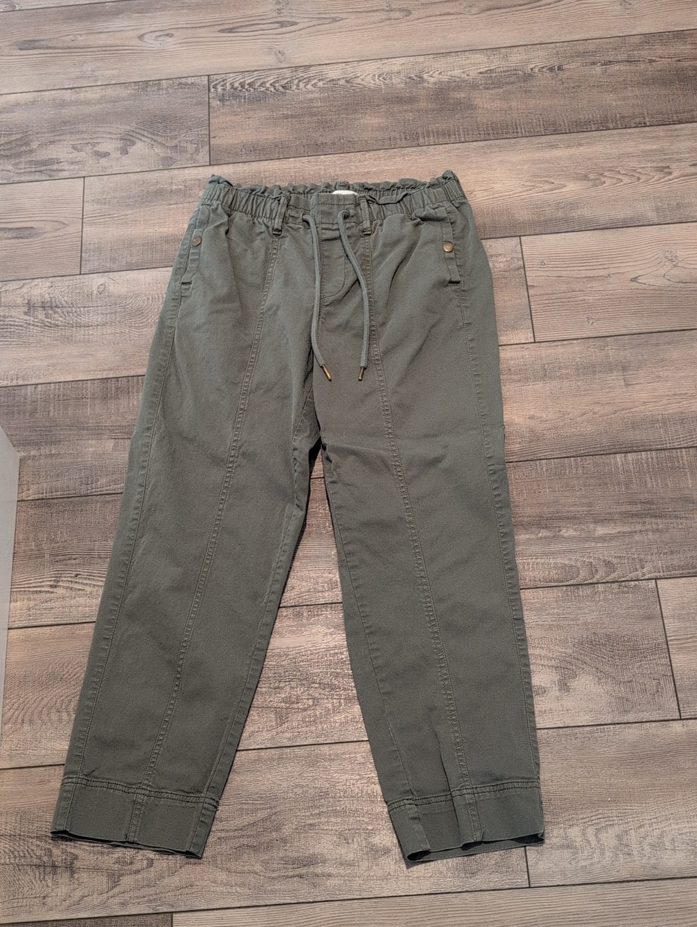 Sonoma Olive Green Cargo Jogger Pants